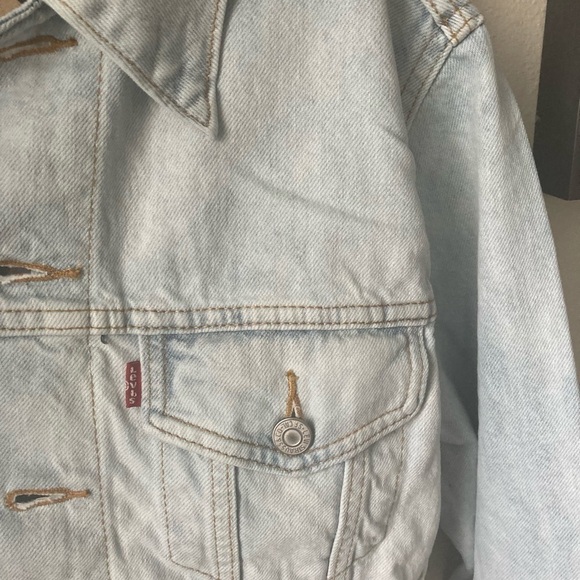 Limited Edition Levi’s Art Class Ex-boyfriend Trucker Jacket NWT S - Picture 7 of 11